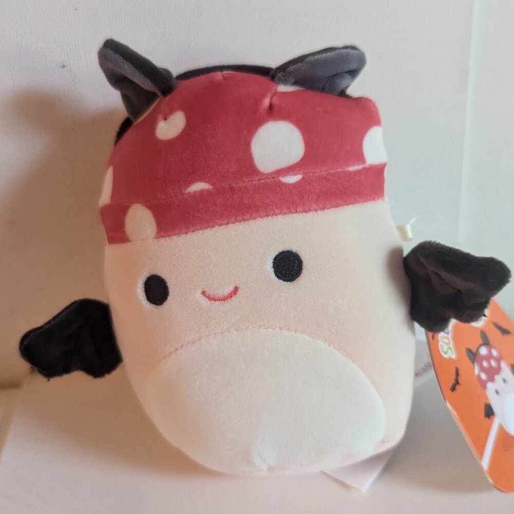 NWT 5" Malcolm Mushroom Bat Squishmallows Halloween Collectible Wings Plush Toy
